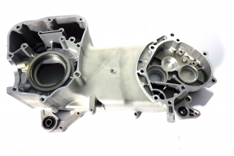 크랭크케이스 LH(E21)