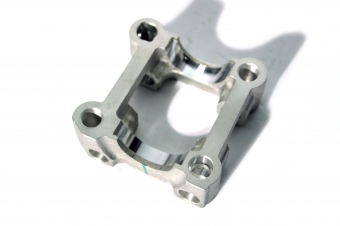 캠샤프트홀더(E41)